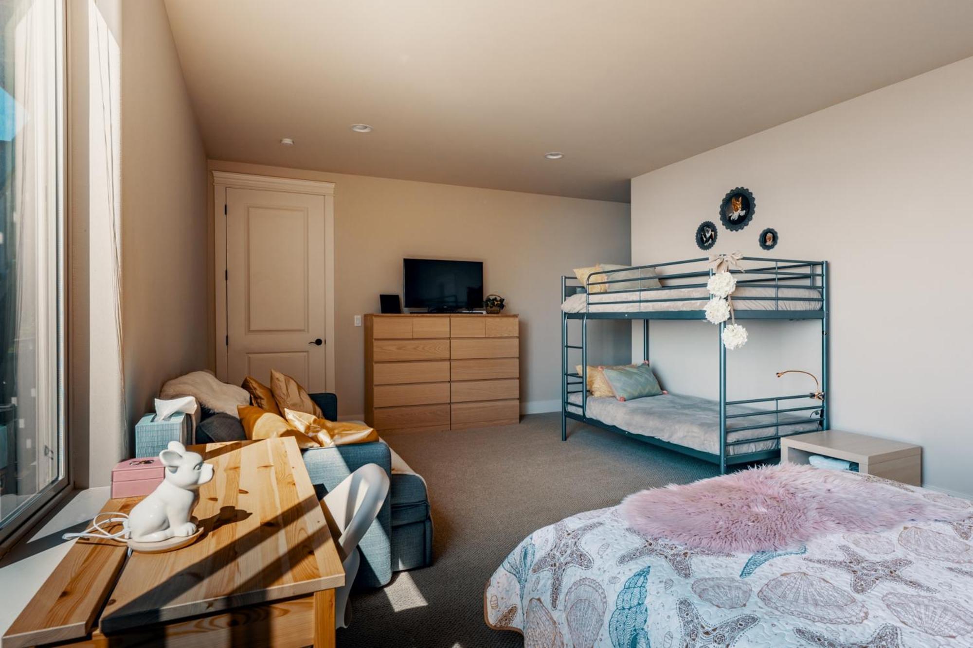 Stunning House With Views Of Puget Sound! Ideal For Family Reunions Edmonds Exteriér fotografie
